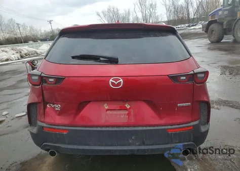 2024 Mazda Cx-50 Premium z USA, uszkodzony, nr VIN 7MMVABDM4RN232855